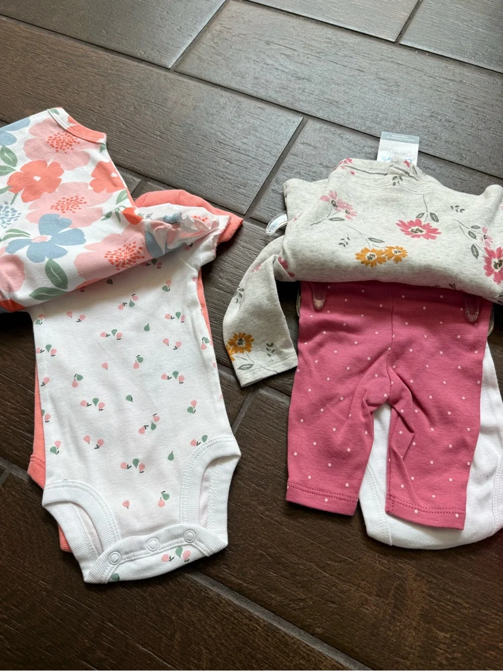 Carter’s Newborn Sets w/ Minnie Bath Toy & Nuby Sippy Cup and Bowl Set